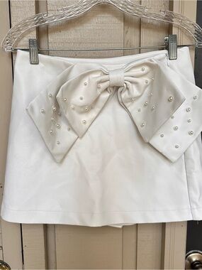 Peach Love Faux Leather Skort Size Medium